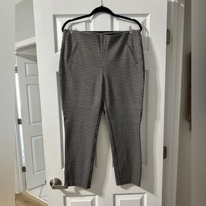 Chicos size 2 pants us size 12